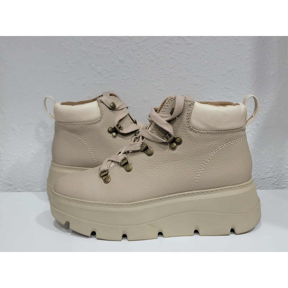 Womens 9 Zodiac Billie Platform Sneakers Boots Lace Up  Ankle Lug Sole - 2.5 in.